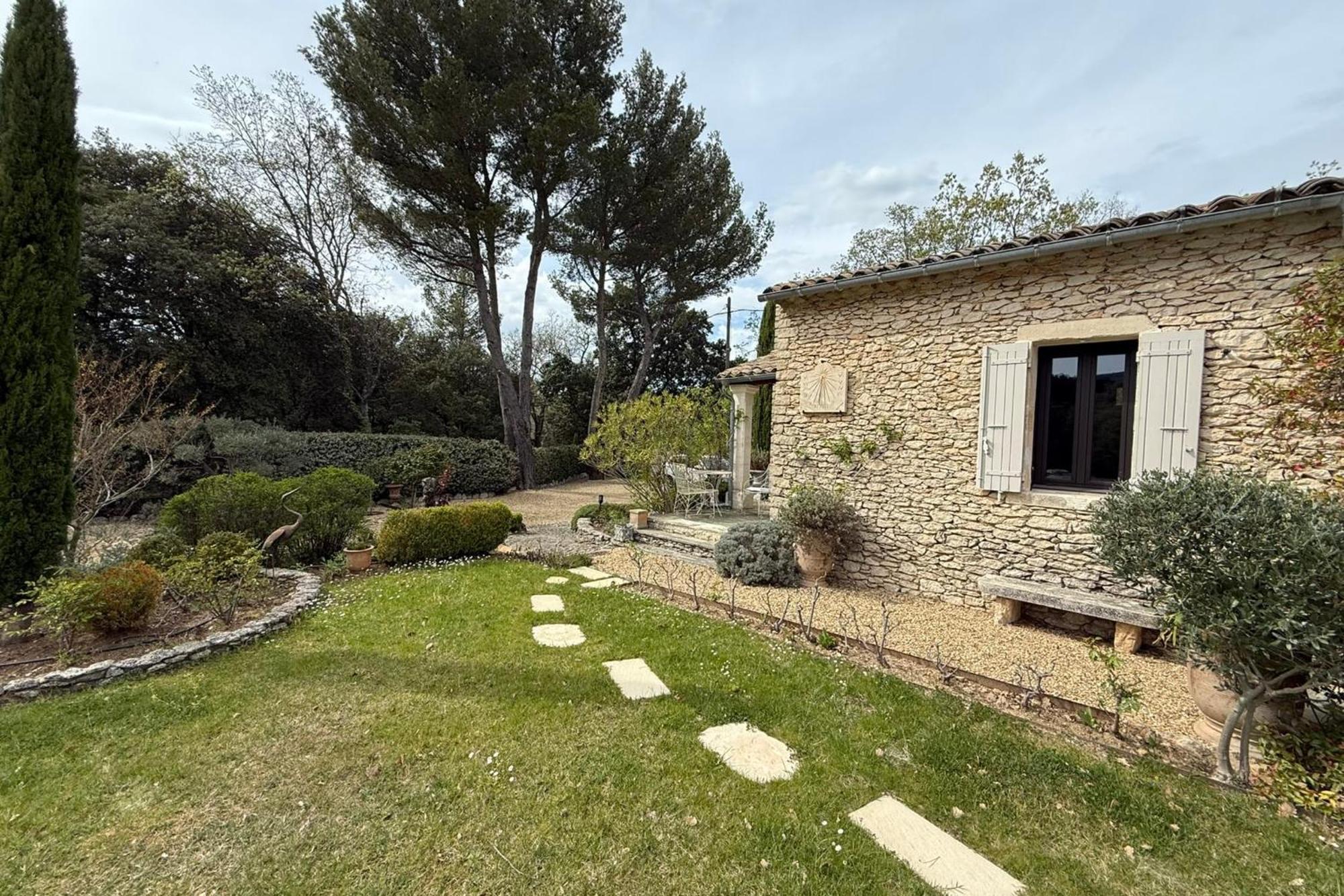 Beautiful Provencal Villa With Pool And Jacuzzi Lacoste  Kültér fotó