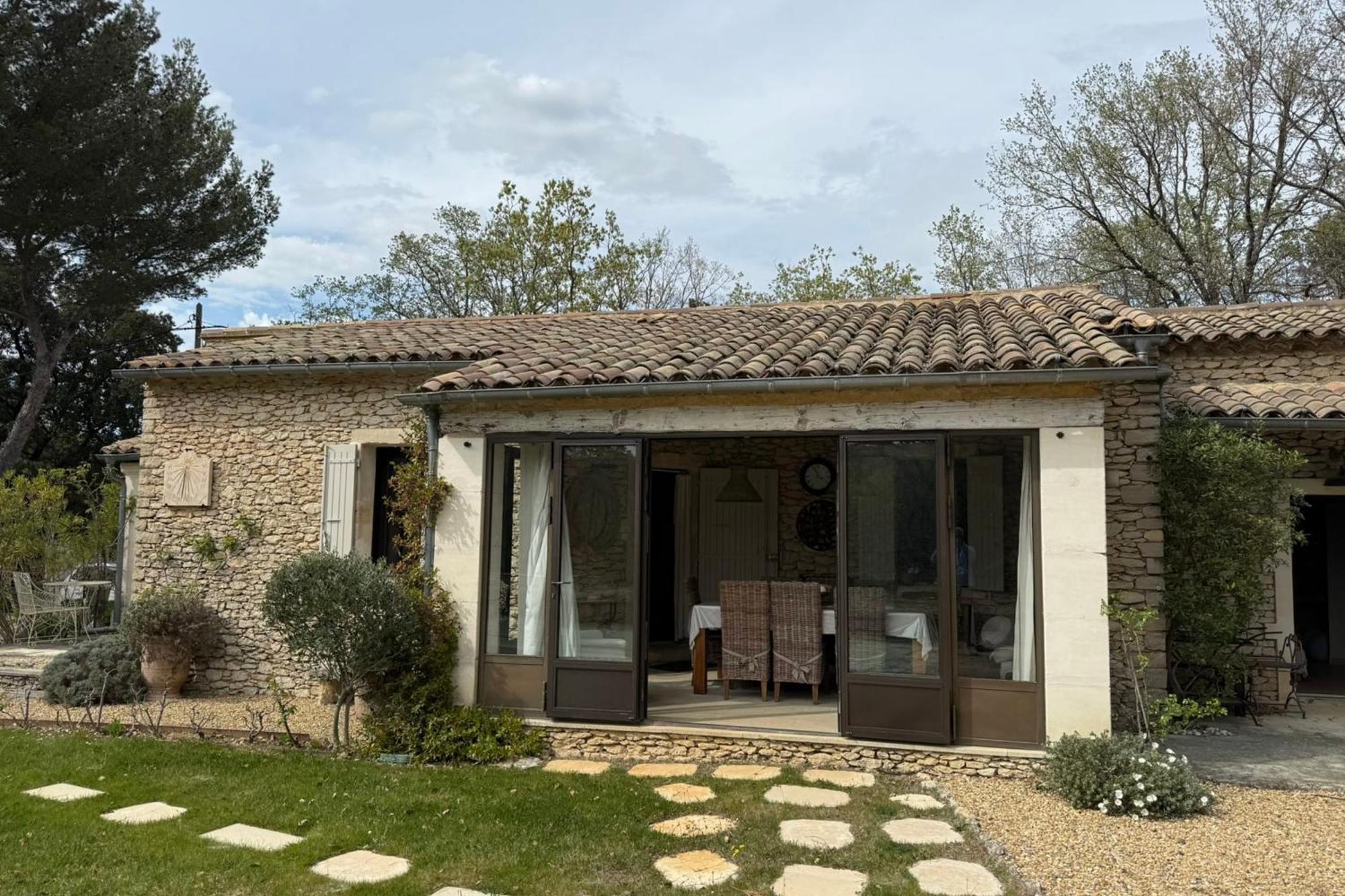 Beautiful Provencal Villa With Pool And Jacuzzi Lacoste  Kültér fotó